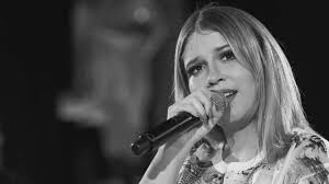 blesshenri's tweet photo. Sem chão com essa notícia, @MariliaMReal  descanse em paz, meus sentimentos à todos que se foram, amamos Marília ❤️
#sentimento #MariliaMendonca https://t.co/cIbS5R6UYA