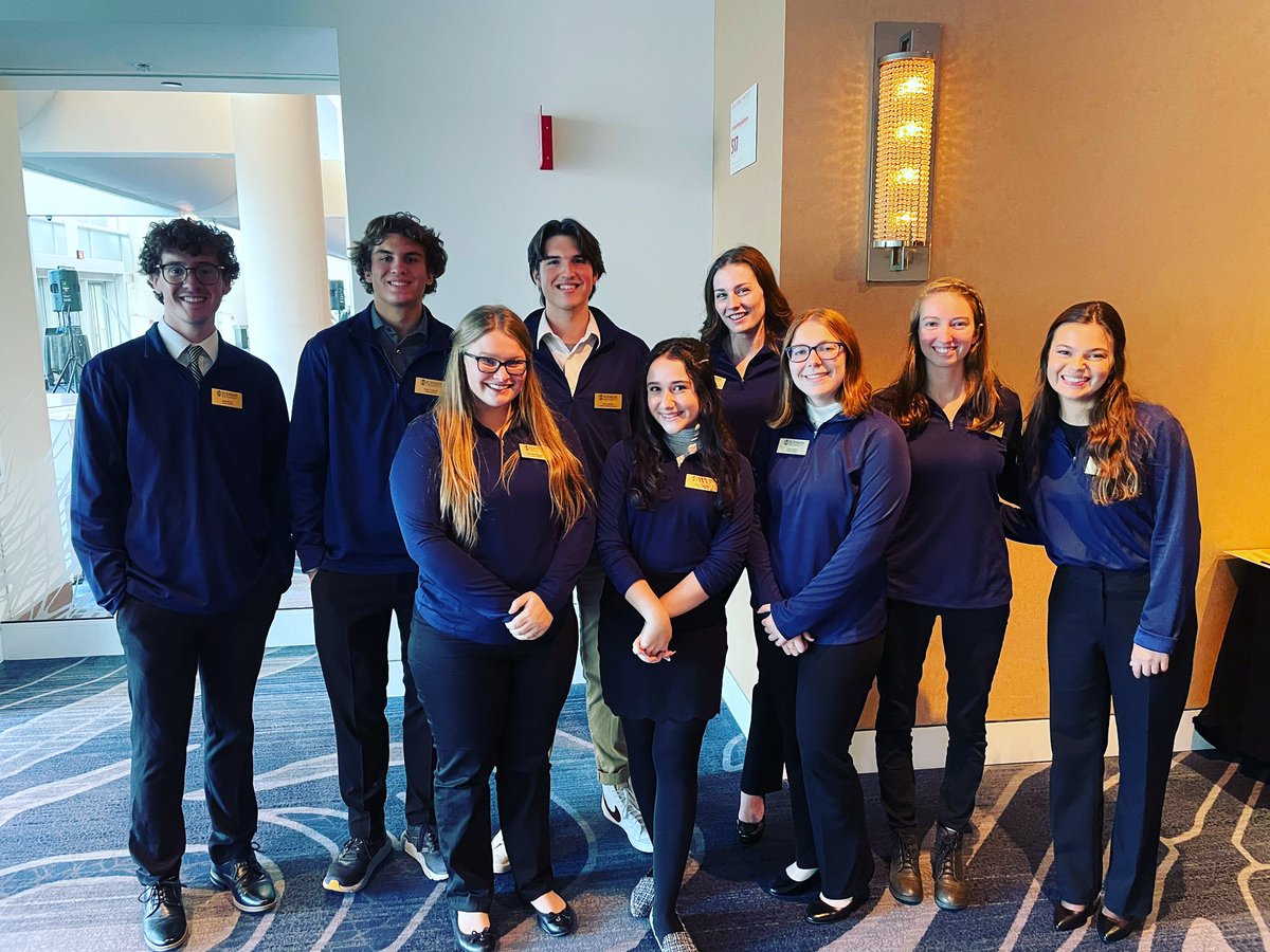 JudsonU_WLF's tweet photo. Thanks to the many #JudsonAwesome students volunteering at #WLF2021. You make @JudsonU proud! https://t.co/UdESbX0qGw