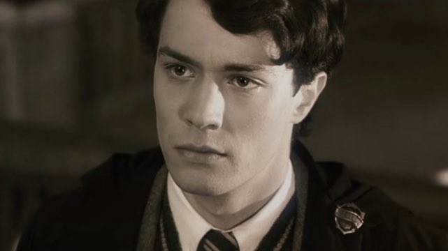 EiProfeta's tweet photo. Soy de ese 99,9% que quiere una serie sobre los orígenes de Lord Voldemort. https://t.co/HJb8Ra1tnz