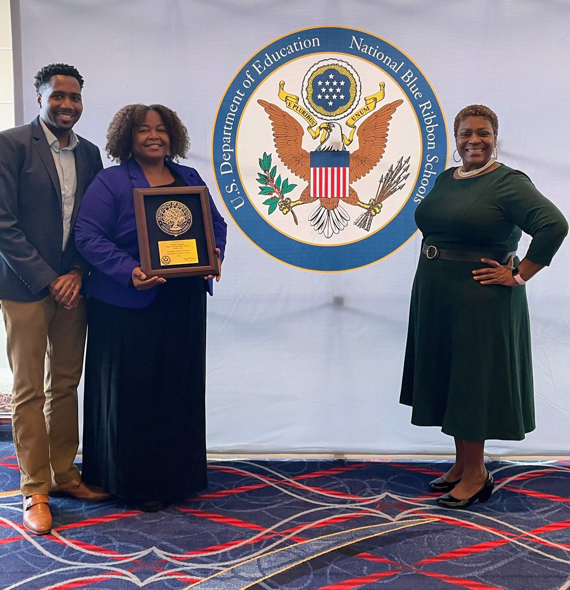 alundyja1's tweet photo. Oh to be a National Blue Ribbon School Winner! So very proud of the continued great work of these awesome school leaders!! Congratulations North Houston ECHS!! We are NHECHS, RedHawk PROUD! @SamanthabrooksE @MisterGaston @HISD_NHECHS @TeamHISD @HoustonISD @HISDSupe https://t.co/5LpCBAdwE3