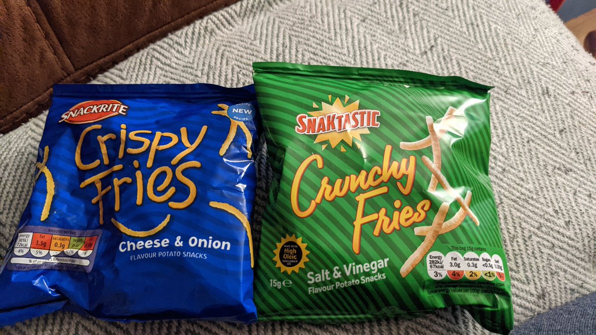 ChunkyF1sh's tweet photo. @AldiUK  Fancy stumbling across these in your packs of crispy fries how will @LidlGB  feel that your robbing there crisps 😂😂😂😂 https://t.co/ukcz8QYuaX