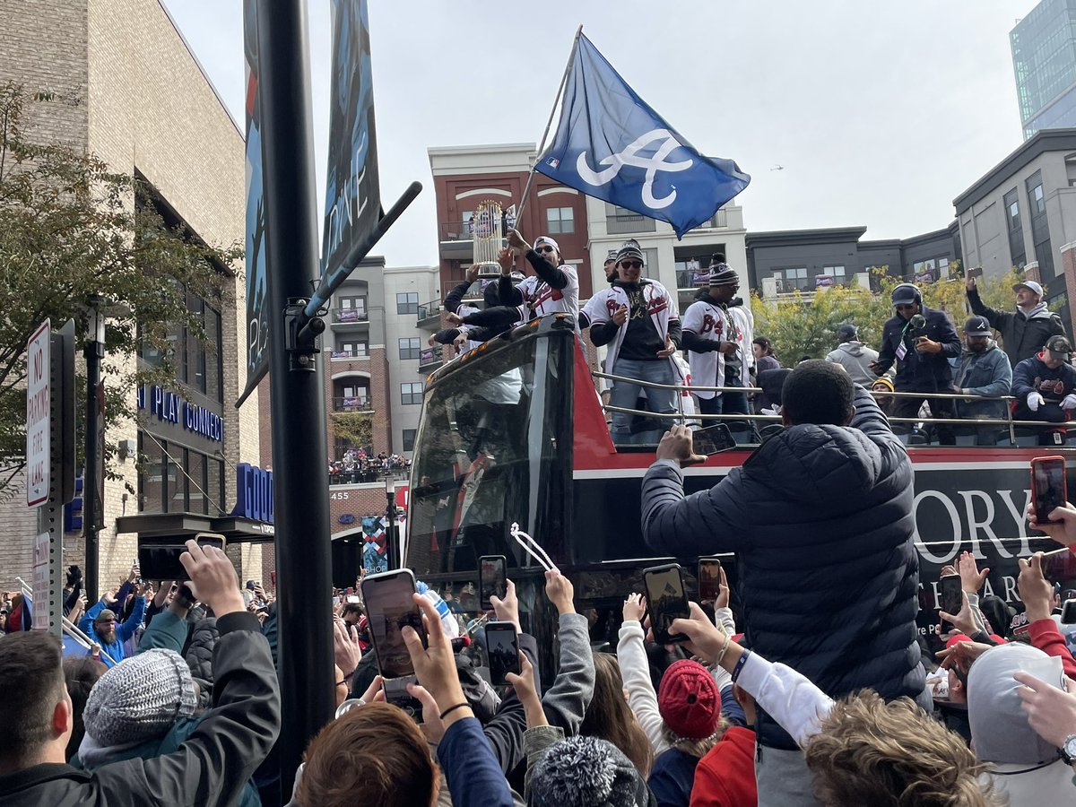 mitcheverett_'s tweet photo. One of the best experiences of my life. Chop On! https://t.co/roObTvYus7