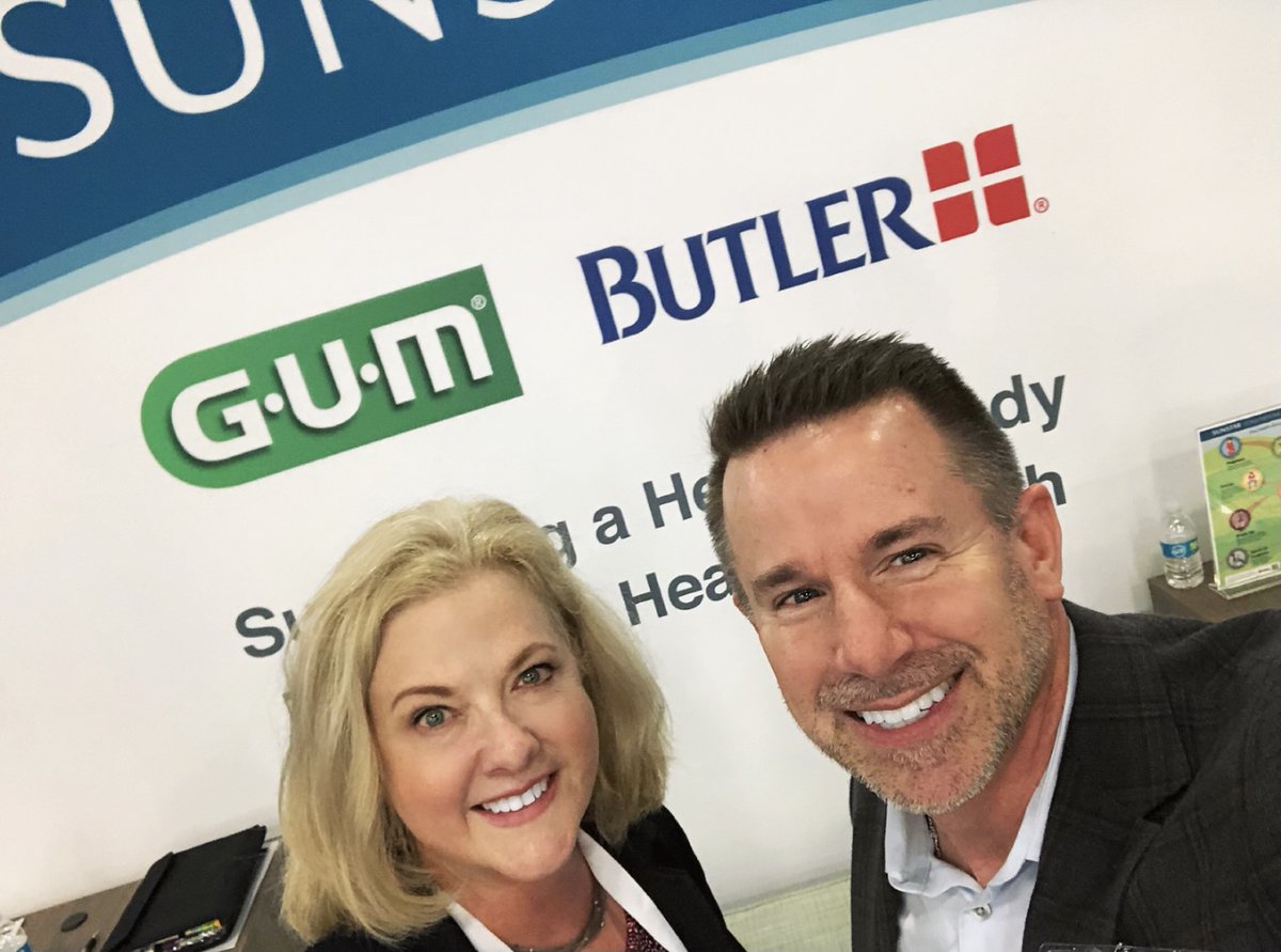 SunstarGUM's tweet photo. We're having a great time at @AmerAcadPed 's #PerioAM21 seeing dental professionals face-to-face, and being part of dentistry’s clinical future! https://t.co/5rJljHSuOX