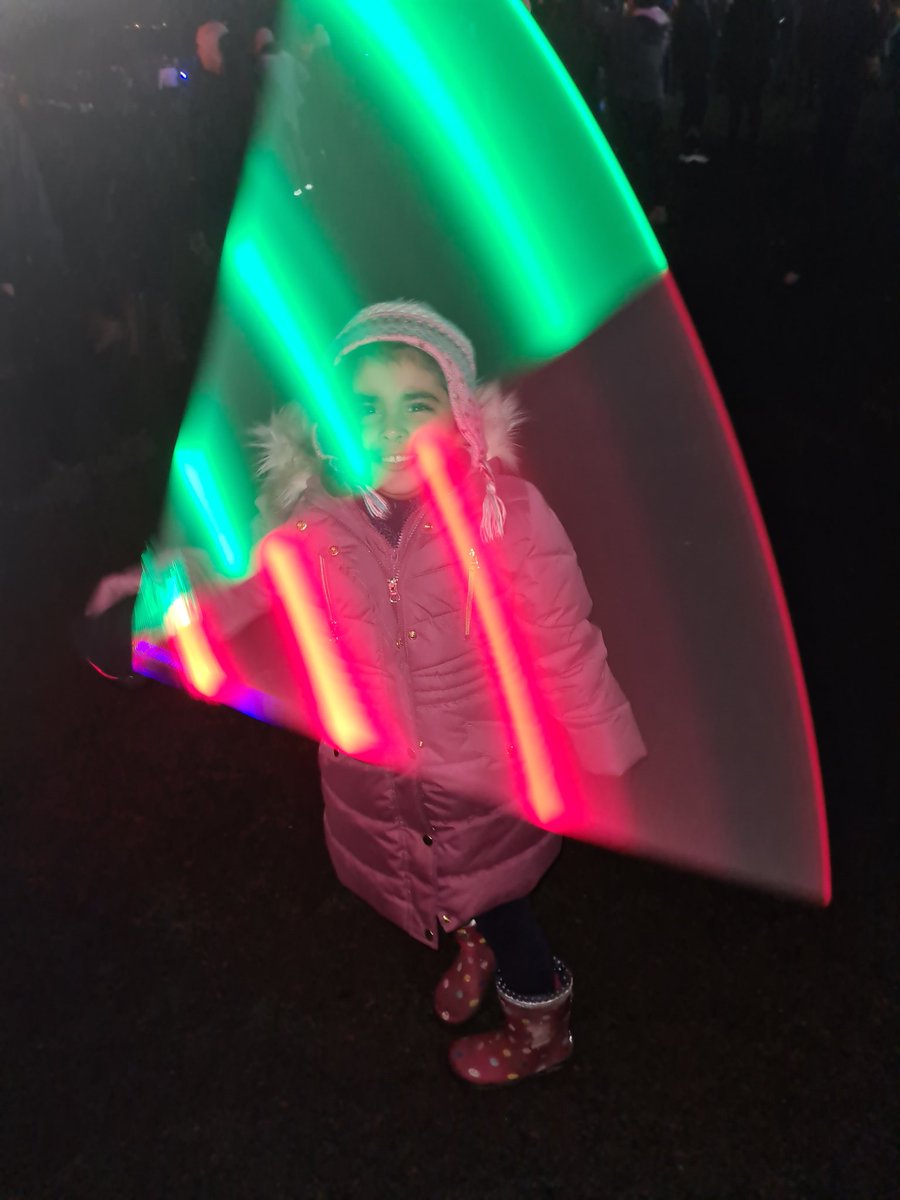 Spectacular #Fireworks display at the <a href="/burnleycouncil/">Burnley Council</a> #BonfireNight Well done and thank you to all the staff. #brilliantburnley #towneley #burnleycouncil