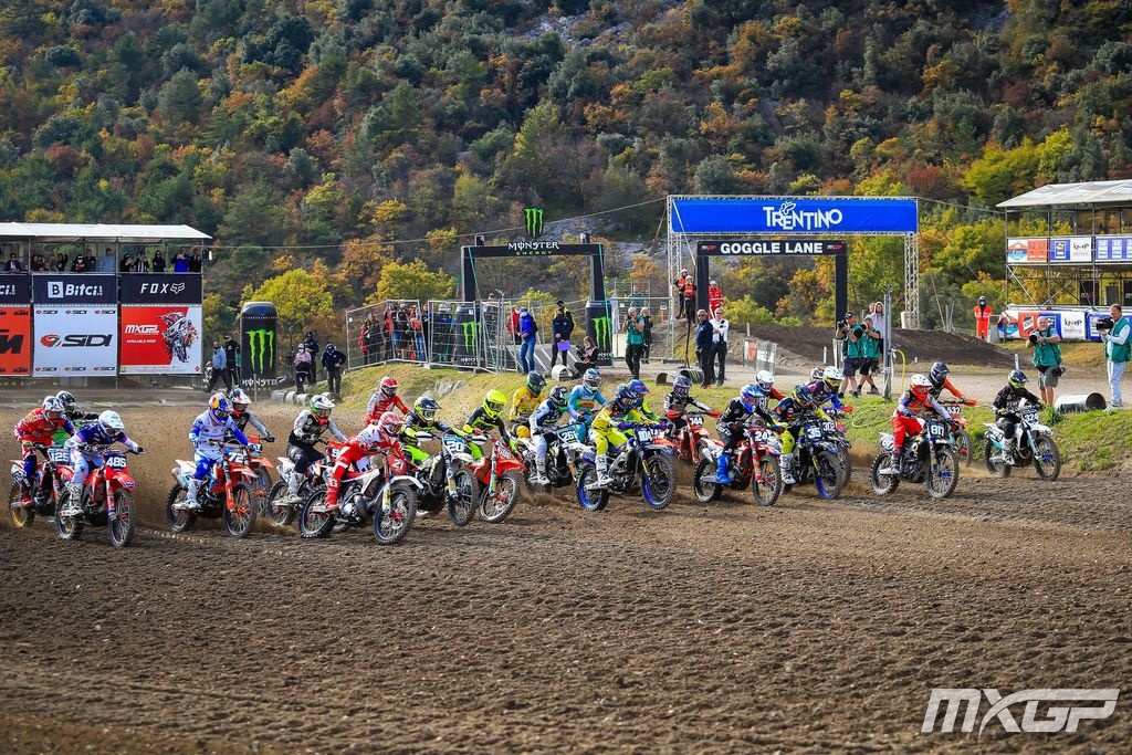 LiveMXOnline's tweet photo. See who is entered in the EMX250 and EMX2T and more tomorrow in Mantova ⤵

https://t.co/GP8OegZ81m

📷 - @mxgp 

#EMX #EMX250 #EMX2T #MXGPLombardia #MX #Motocross #Dirtbikes #LiveMotocross https://t.co/Qth5PjiMEG