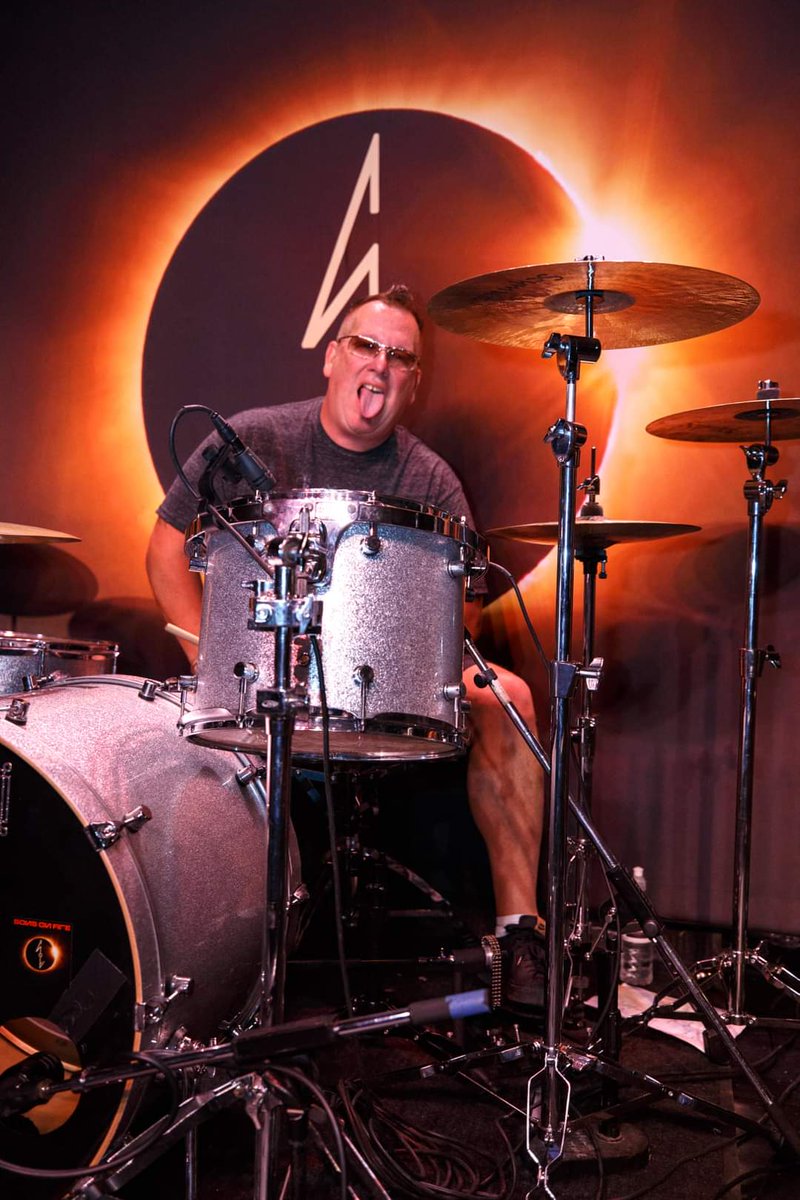 Hazel Nut 49 tweet media