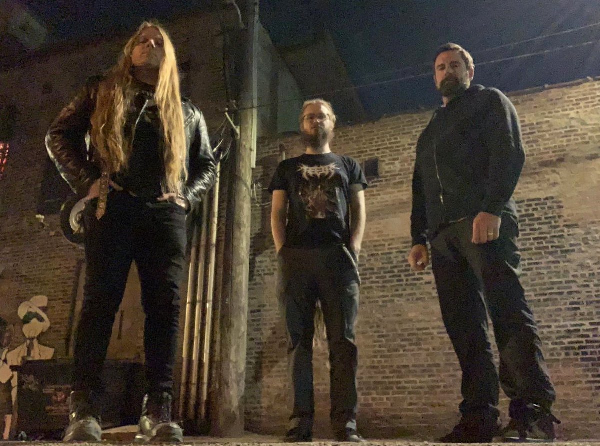 Bandcamp Friday! Pick up our new album 'Ylem' out now on <a href="/Willowtip/">Willowtip</a> Records. We play our album release show tomorrow at <a href="/partwolfmpls/">partwolfmpls</a> with <a href="/Northless/">nol</a> and <a href="/tulipgrind/">Tulip</a>!

sunlessband.bandcamp.com/album/ylem
facebook.com/events/1826827…