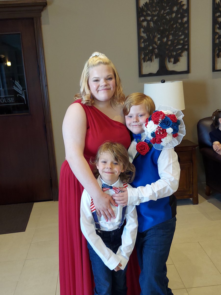 #FetchAppFriday

1. C5Y6Y
2.