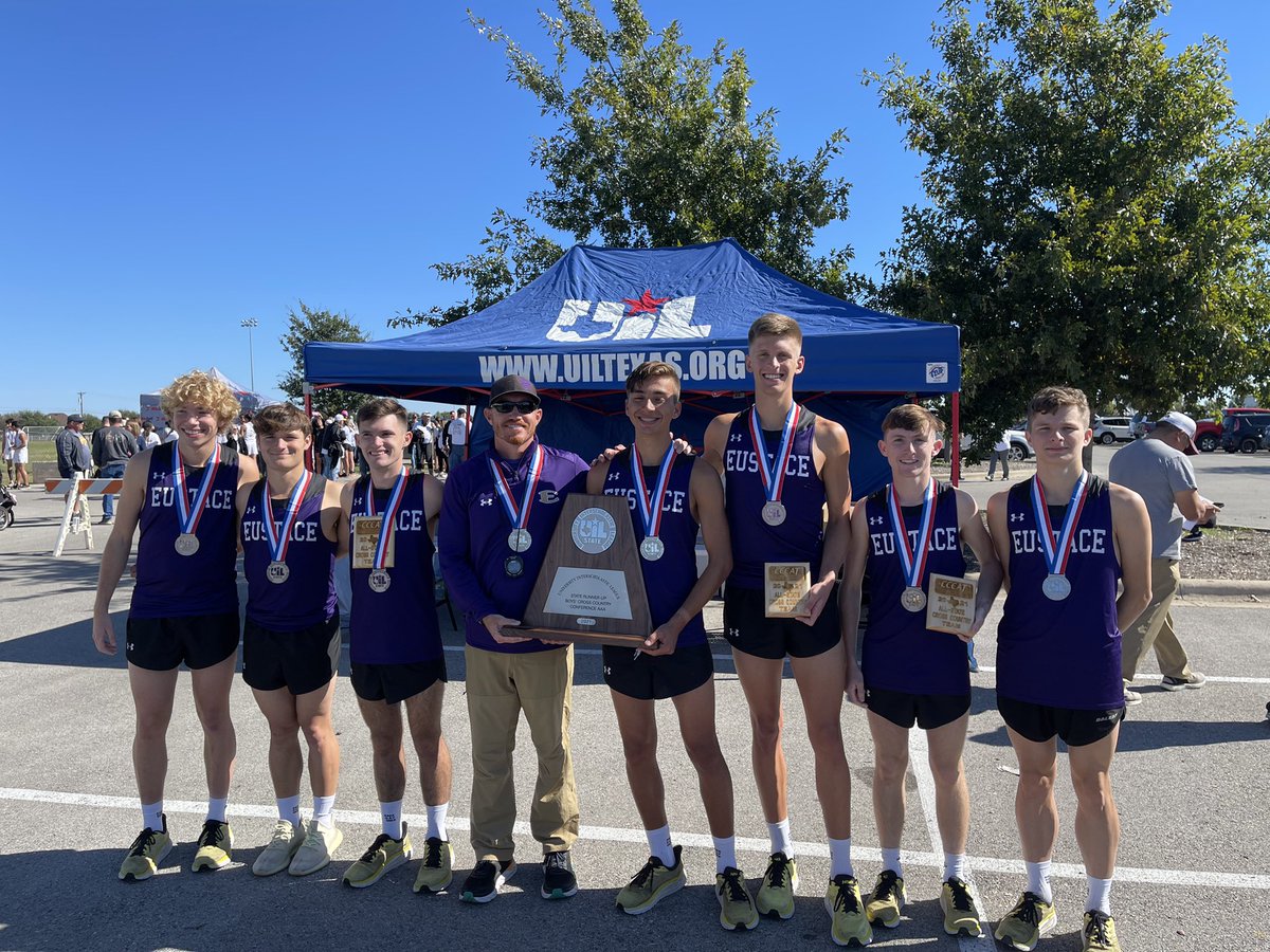 CrossEustace's tweet photo. Proud of these Eustace athletes!! Representing our town at the highest level at State! https://t.co/vMHzW8hRcC