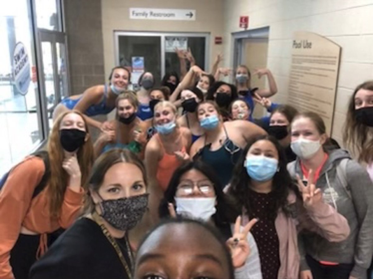 Glenbard Girls are ready for Sectionals tomorrow <a href="/scngirlswimdive/">SCN Girls Swim Dive</a>! Swim Fast Ladies!!🏊‍♀️🏊‍♀️ #GlenbardPride @mbowsergbn <a href="/GEHS_Athletics/">Glenbard East Athletics</a>