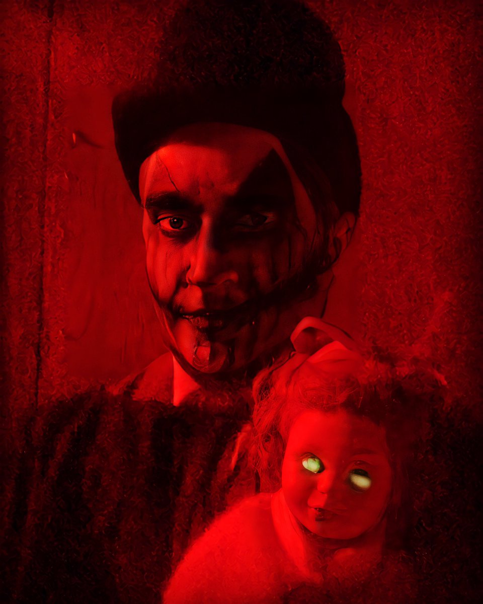 AllenOnHisWay's tweet photo. Now, I can post about it. I was the Undertaker at #ValleySCAREโs Undertakers this season (along with Sarah the Dollie) - my 5th season. I had a lot of fun and scared tens of thousands of @ValleyfairMN guests. Iโm not as cool at @CryptTVโs monsters, but I made tons SCREAM. https://t.co/SDrXKJggQq