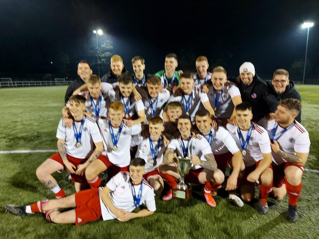 OfficialSMAFA's tweet photo. Well done @StPetersAFC winning @CutEdgeEngraver challenge cup final 21/22 https://t.co/N4yW5UGwg5