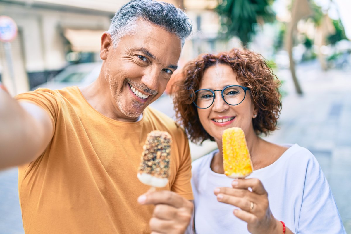 21stCenturyAuto's tweet photo. We are offering our policyholders a chance to win a prize of $750, $500, or $250 when they refer a friend to 21st Century Insurance®! Every quote referred by you between 10/1/2021 through 12/31/2021 will enter you in the sweepstakes. More details: https://t.co/lAJbmn4hRs https://t.co/tzVe0qr3nE