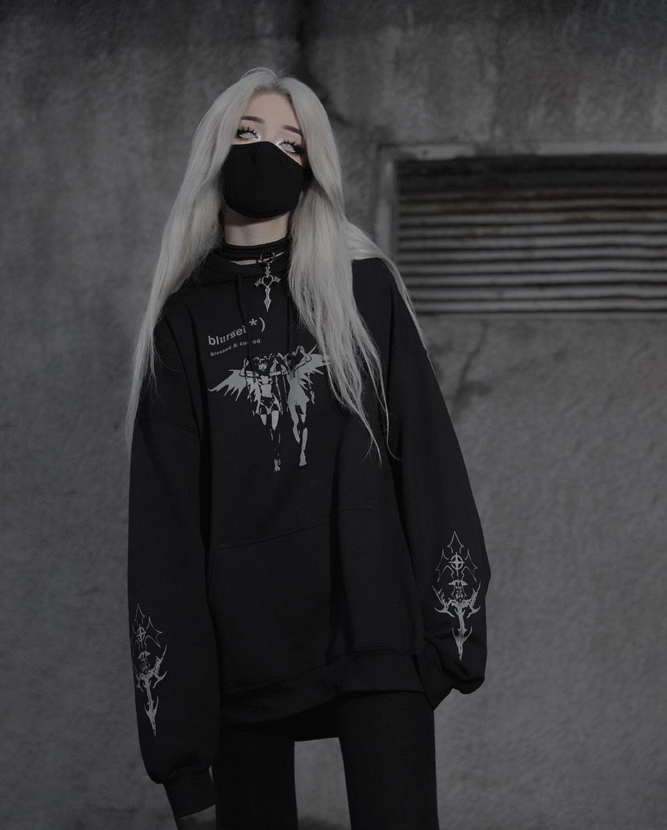 BABE WAKE UP!! New blursed drop!! (All products are limited edition)🤍https://t.co/ZlW87o5x78 https://t.co/SCBn8Dykr3