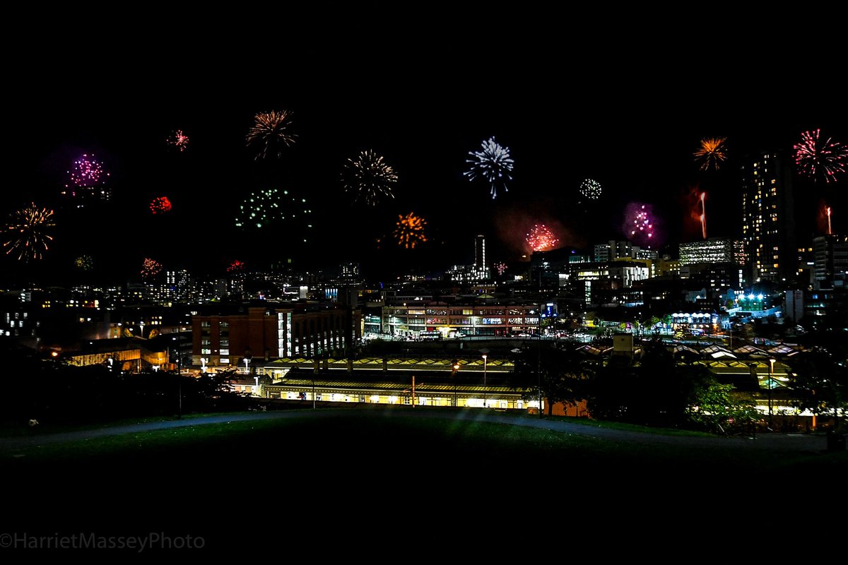 Bonfire Night over Sheffield📸🎆🔥