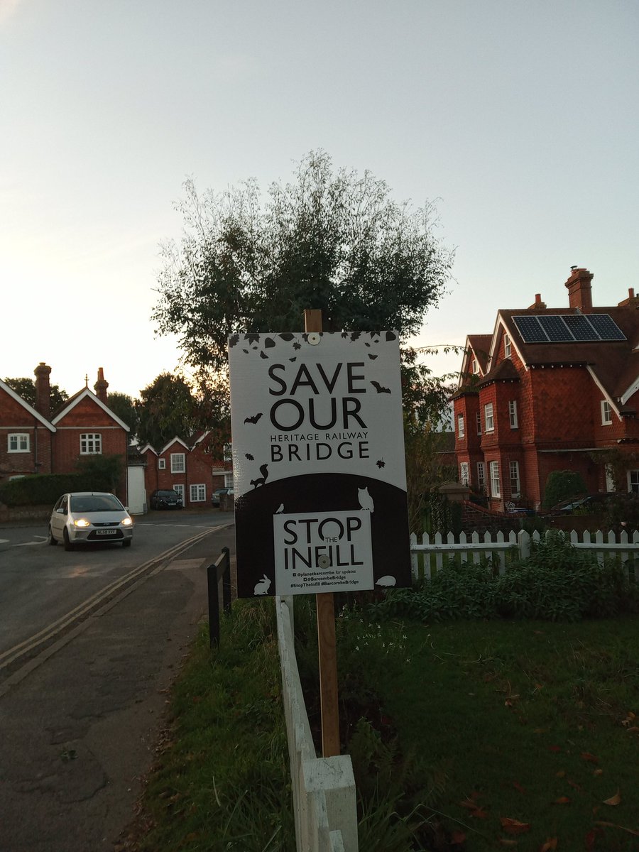 BarcombeBridge's tweet photo. We love our local railway heritage and don't want it buried in concrete. #SaveOurBridge #StopTheInfill

Will @NationalHways listen? 

@mariacaulfield @grantshapps @LewesDC @EastSussexCC @Lewes_Lib_Dems @LewesLabour @LewesGreenParty https://t.co/CyX8GPIHjQ