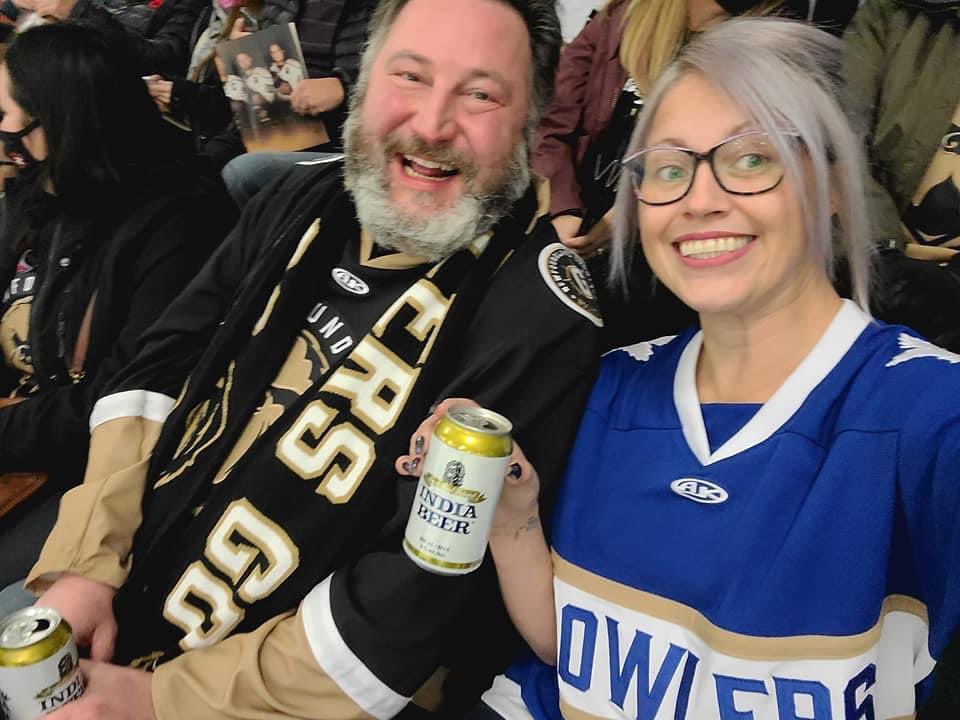 lorilydialove's tweet photo. My only goal in life is to be as happy as @JohnRiche is in this photo with @dwancherry
#LookHowHappyHeIs #LoveThoseFaces https://t.co/KJAQDYnb6p