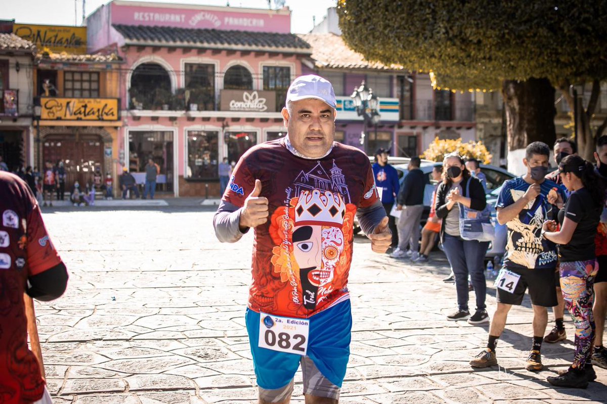 marcotulioche's tweet photo. ¡La vida te pondrá obstáculos pero los límites los pones tú! https://t.co/AwM7KgHwQI