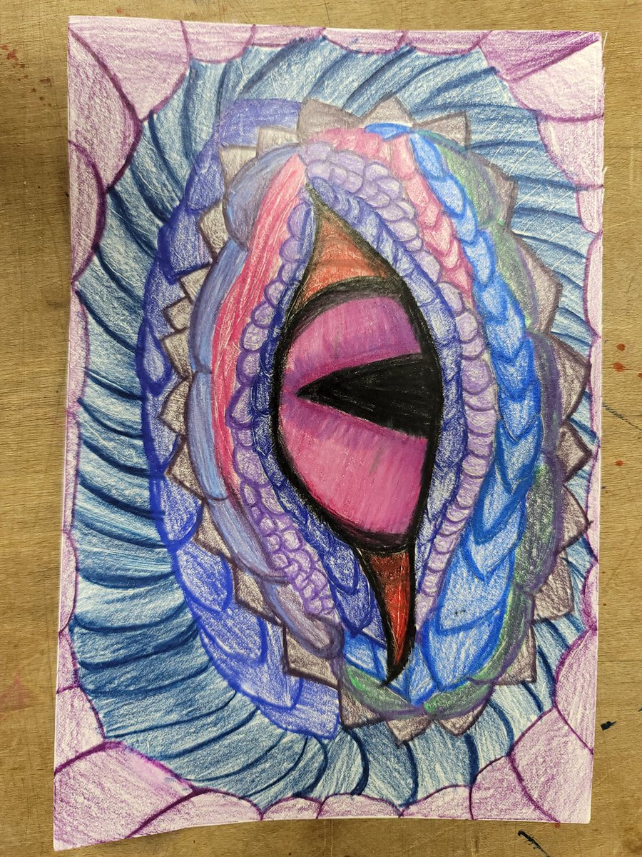 oheeronllms's tweet photo. Some of the completed Dragons eyes #texture #llmsartstudents #6thgradeartrocks https://t.co/O6DoWcjHAF