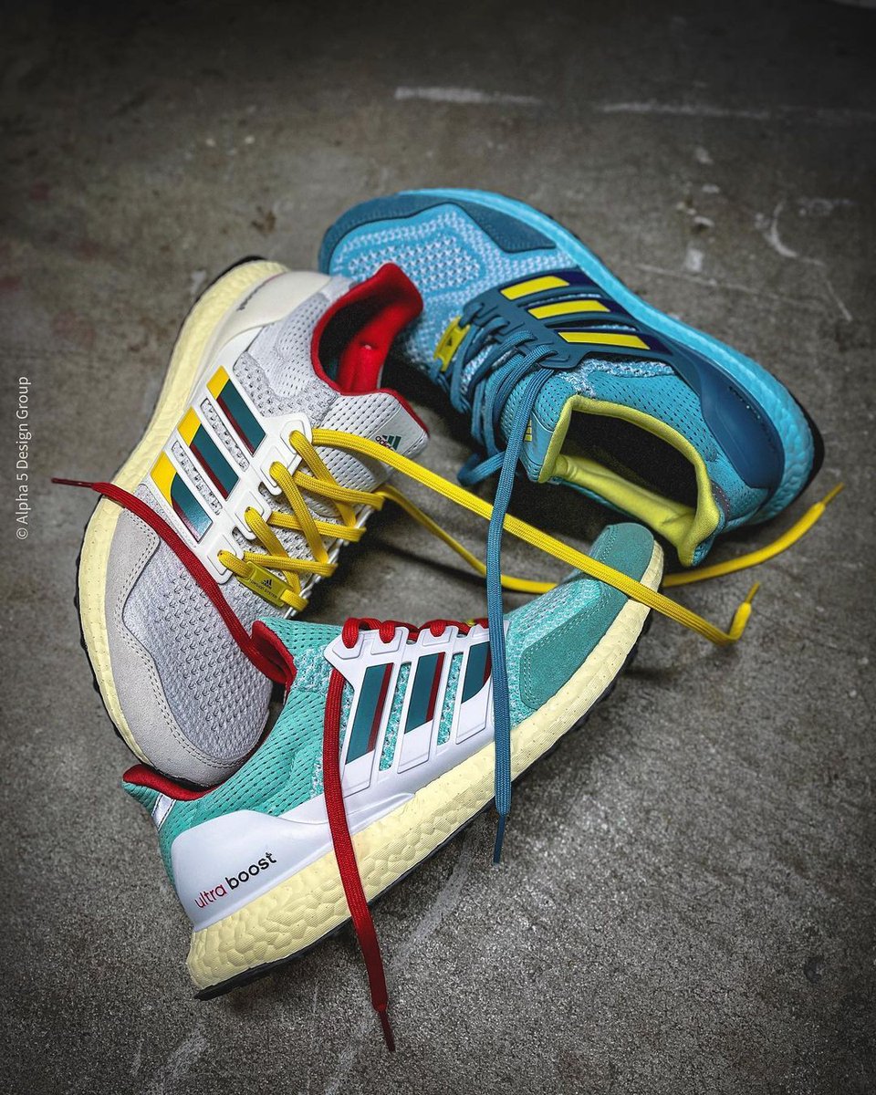 displayinfinity's tweet photo. DYK? The structure and colorways of the Adidas Ultra Boost 1.0 DNA sneakers are inspired by the older yet widely popular ZX Adidas series. 1️⃣👟
 📸@bos.sneakerheads
#shoes #shoe #kicks #envywear #instashoes #instakicks #sneakers #sneaker #sneakerhead #sneakerheads https://t.co/bwr4Ik86KR