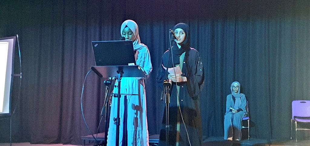 edengirlsWF's tweet photo. Pupil performances on our #EveningOfReflection https://t.co/H65wi1e3bN