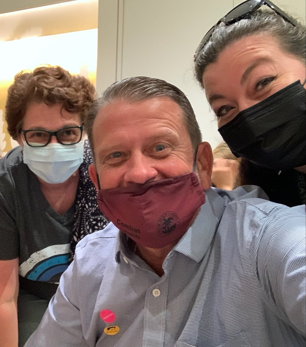 ArtTrojan's tweet photo. @LWCHSTrojans teachers - Suarez, Bludworth, and myself got to see the #fridakahlo and #diegorivera exhibit!!!! Thank you @NortonMuseum !!!#educatorworkshop #artafterdark #nortonmuseumofart @elvisepps @kgwhetsell @SamikaSatter https://t.co/bQPV7h8XcJ