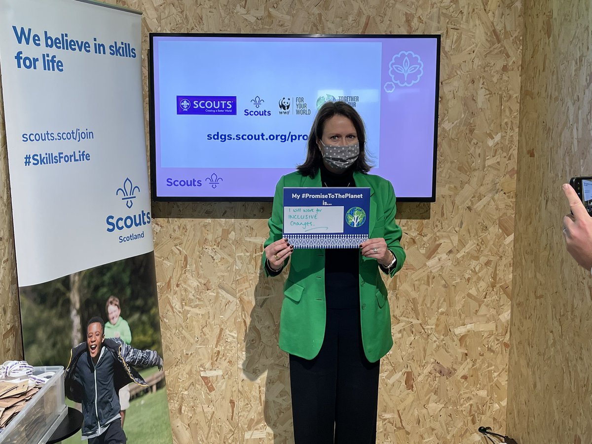 robmurray11's tweet photo. Great to chat to Baroness @StephanieFraser today at #COP26 about the remarkable work @scouts are doing across the UK and @worldscouting to protect our environment. Thanks making a #PromiseToThePlanet! #TogetherForOurPlanet https://t.co/iwaR80dMPV