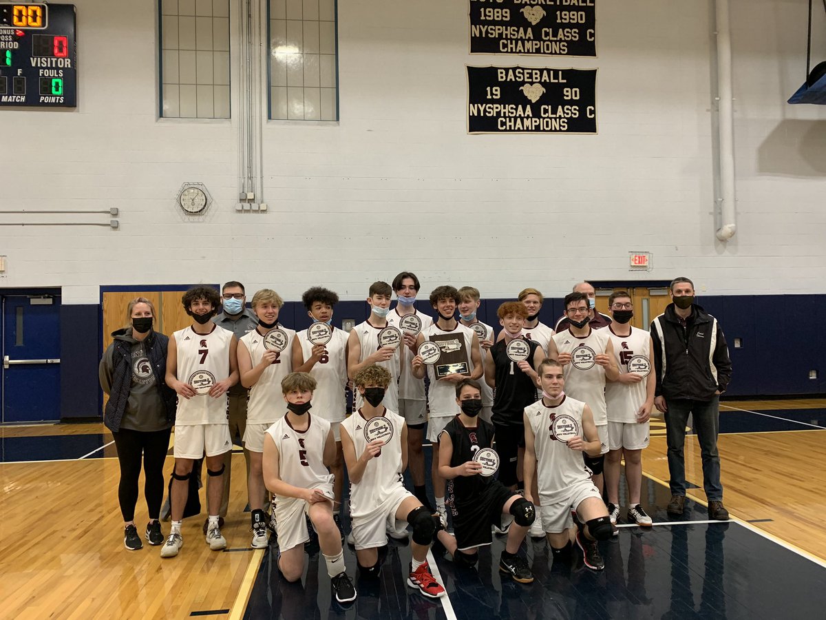 BHBLAthletics's tweet photo. Boys Volleyball captures the D2 Sectional Championship with a 25-12, 25-8, 25-12 over CBA. Great job boys!! https://t.co/yCvpoa20yD