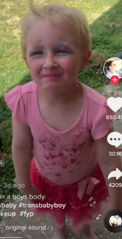 sisbrosis's tweet photo. Look at her little face! She's clearly in distress that you refuse to believe her ��😖🥺 https://t.co/Fi1H66xYLE