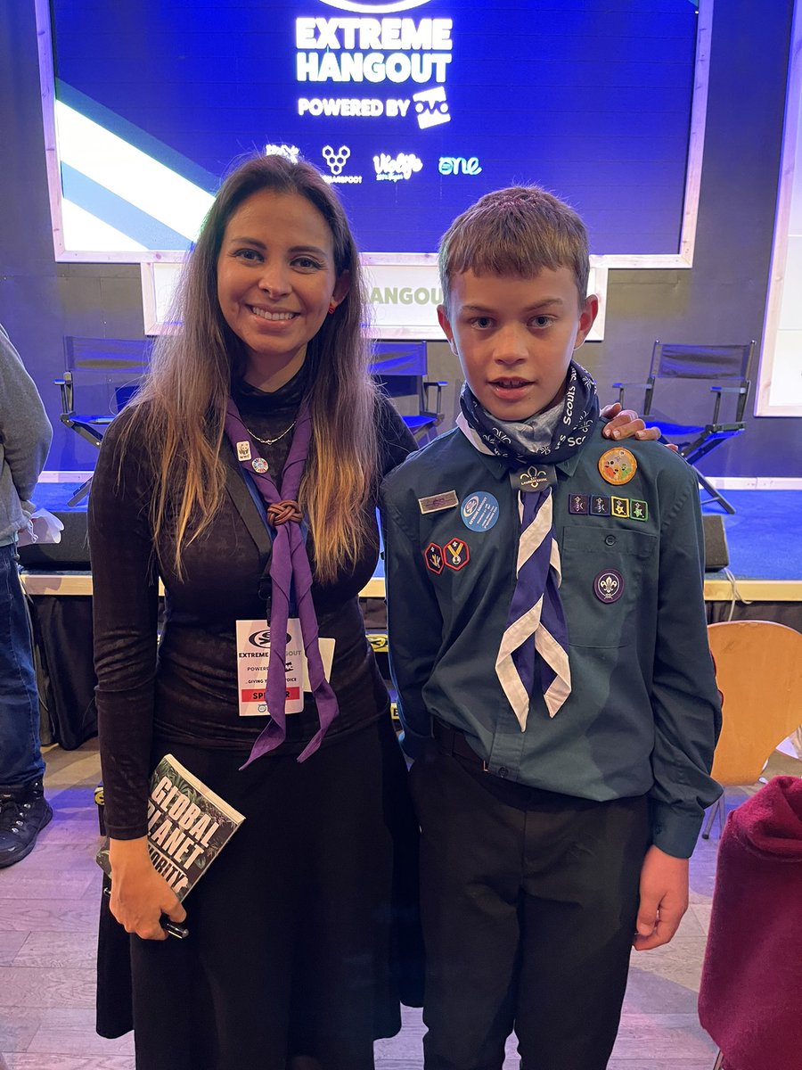 robmurray11's tweet photo. Words cannot describe the immense feeling of pride in being part of @worldscouting providing #skillsforlife to 57 million young people. Today young people were centre stage in campaigning for a better world. Remarkable group. #COP26 
#PromiseToThePlanet #TogetherForOurPlanet https://t.co/4VrfzPt3Ak