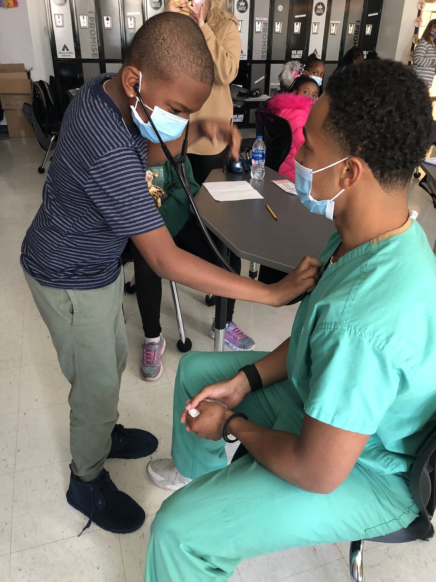 We had such a great time getting a chance to teach the students at <a href="/IPROMISESchool/">I PROMISE School</a> about the brain! Such curious minds! Definitely some future doctors in the room🙌