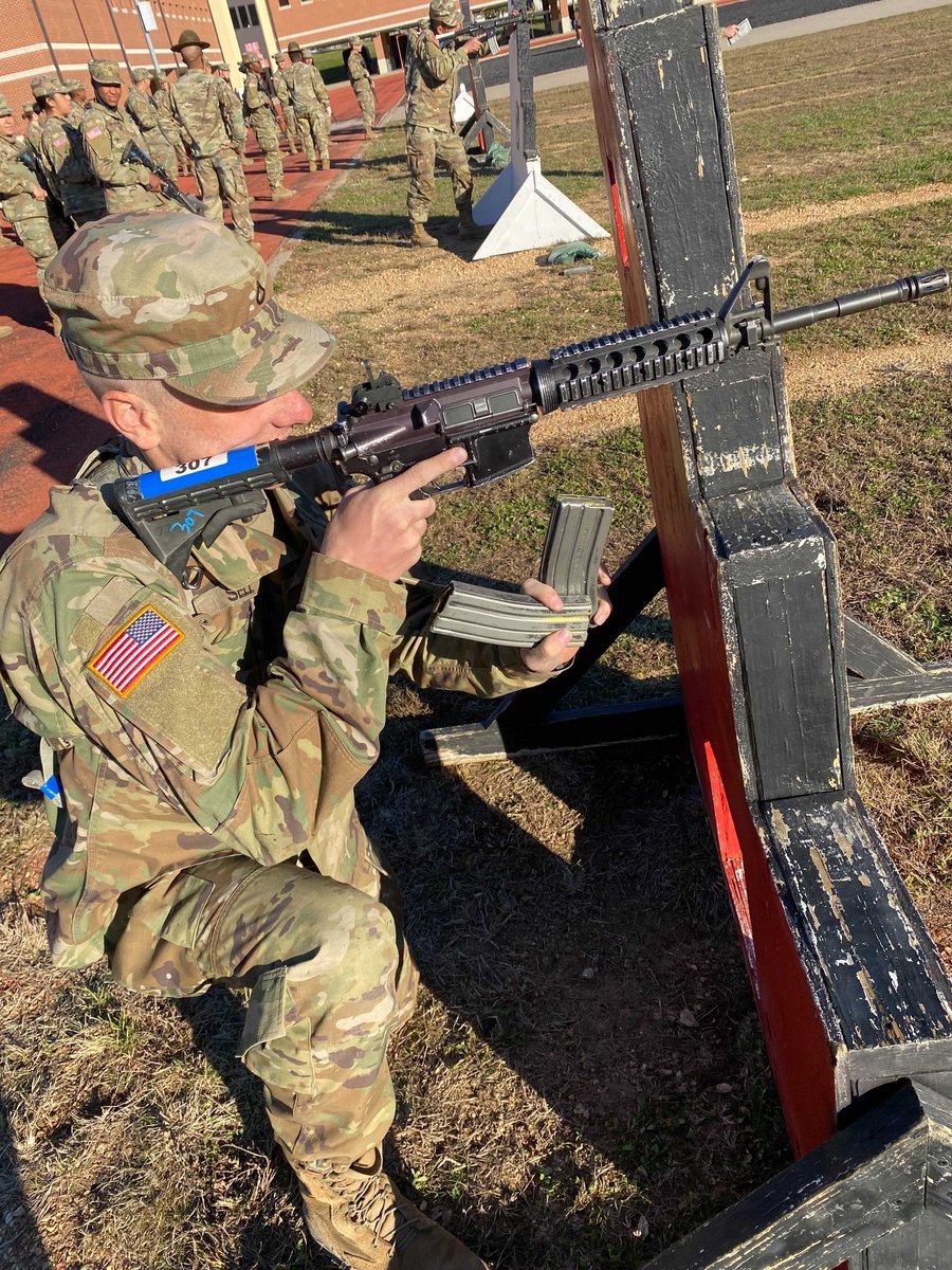 Charlie35th's tweet photo. Commandos have been sharpening their rifle marksmanship skills over the past week. Qualification coming next week! https://t.co/o7KR3xtgSO