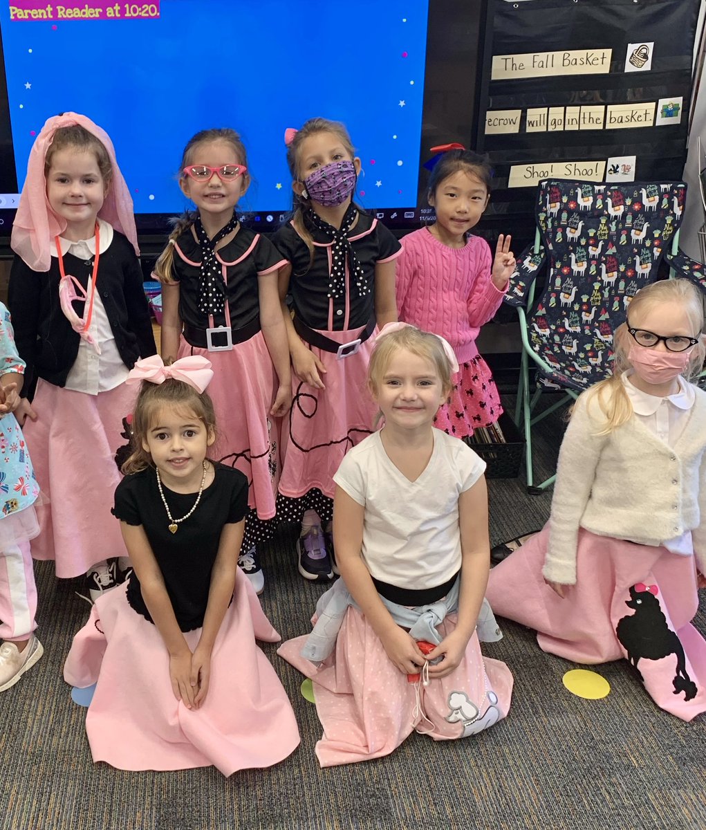 MrsMandySchaef's tweet photo. 50 days smarter and ready for the next 50! @Hamilton_Lions #hamiltonpride https://t.co/K5jn40f3tz