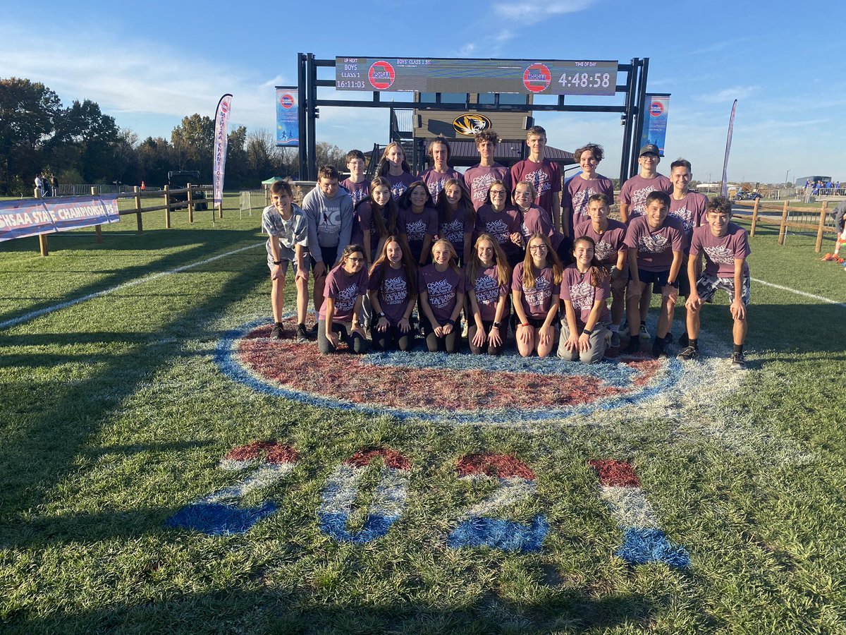 SOTOxCountry's tweet photo. Osage XC previewed the state course today. Ready to run tomorrow! Go Osage!!! @SOTOsports @SOTOHighSchool https://t.co/cWSsZdLWzp