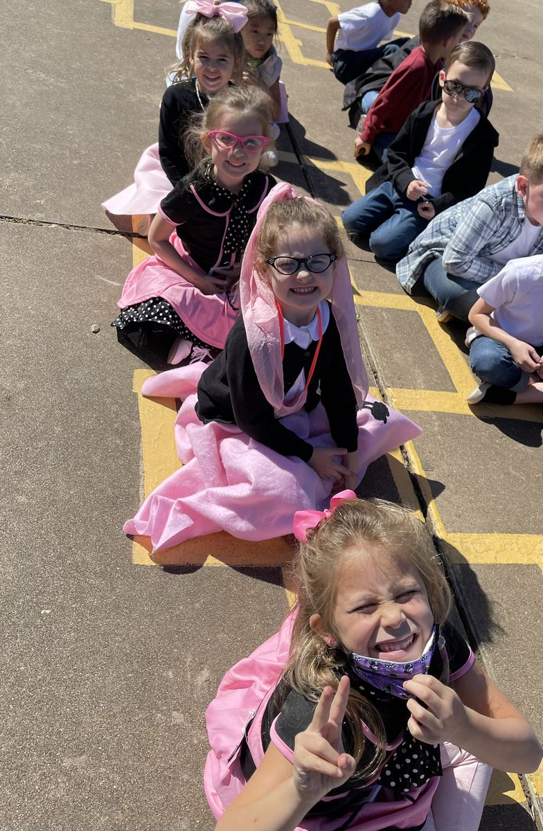 MrsMandySchaef's tweet photo. Ready for the Sock Hop! 🎵 @Hamilton_Lions #hamiltonpride https://t.co/Y75KGV52JQ