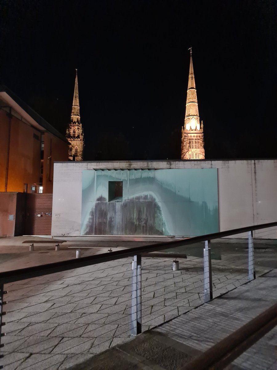 Thank you to everyone who walked with me this evening and this week, all 50 of you! 

What a beautiful evening.

#walkingtour #Coventry #history