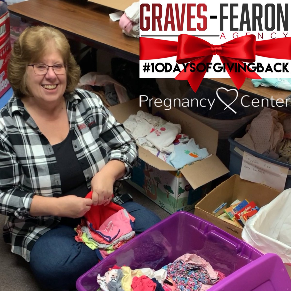 gravesfearon's tweet photo. #10daysofgivingback Day #1

Sharyn Harman kicked off our annual 10 days of giving back by helping the Darke County Pregnancy Help Center fold and sort donated clothing items.
The Pregnancy Center accepts clothing for infants through size 4T.

https://t.co/CM3hRymUXP https://t.co/cWGj06RtPx
