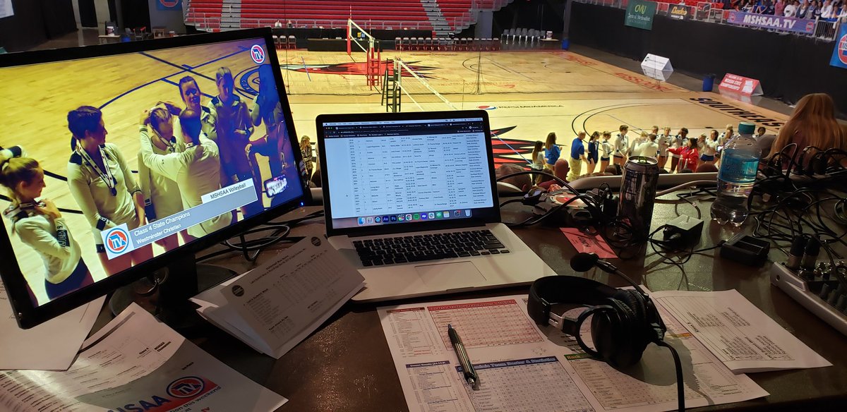 JoeHutzler's tweet photo. Man this feels good! #BackOnTheAir #ShowMeOnMSHSAATV #ChampionshipDay https://t.co/vDBlI4z8tG
