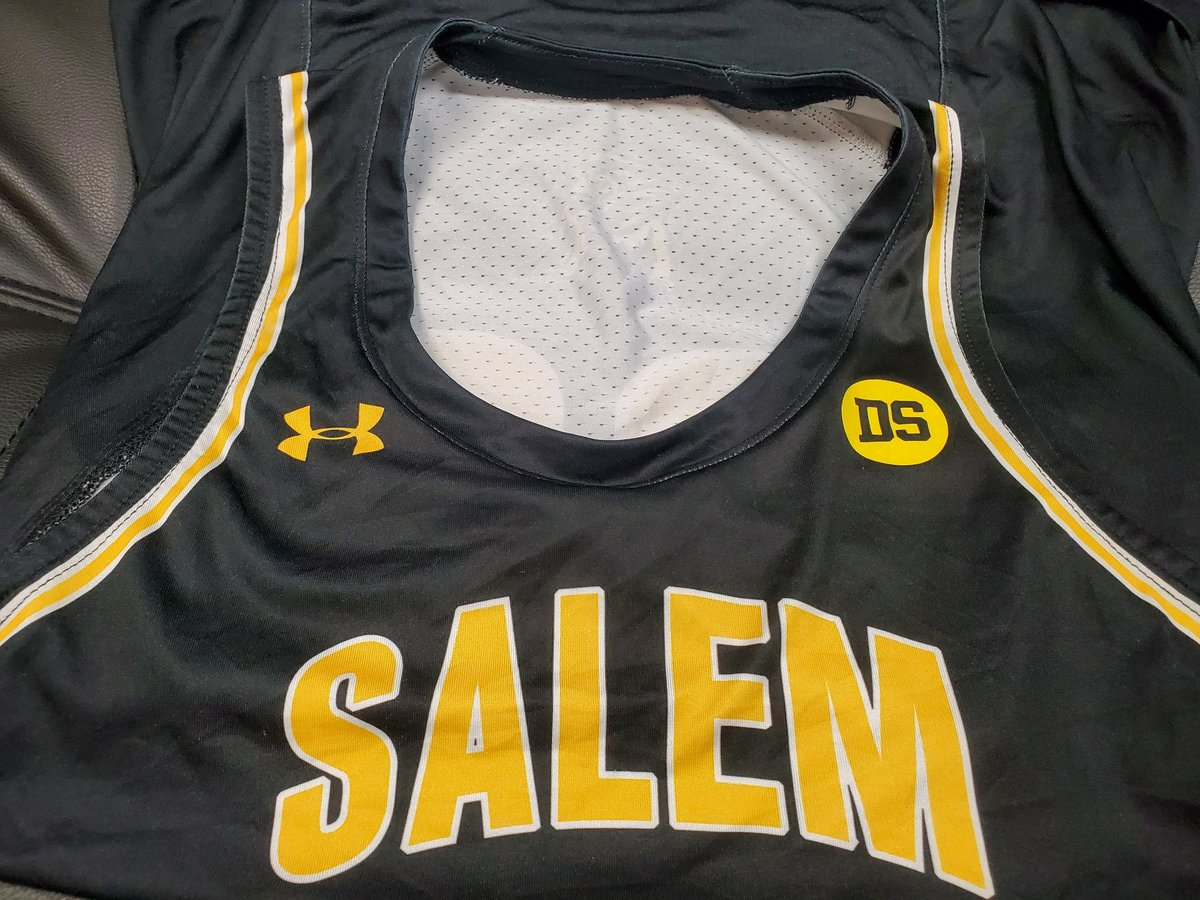 LadyLionsWBB's tweet photo. To honor Derek Smith who passed away this morning, the Lady Lions will wear his initials on their uniforms this season. DSmith was a great teacher,photographer, announcer &amp; friend to our program &amp; he will be missed. He touched the lives of many. Our thoughts are with his family. https://t.co/SPDmIpuZMf