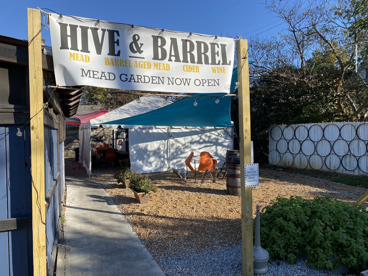 It’s a beautiful night at Hive &amp; Barrel! 
Come on out to the Meadery Garden and enjoy some mead or cider with us. We got our tent side walls on and the heater going. 🔥