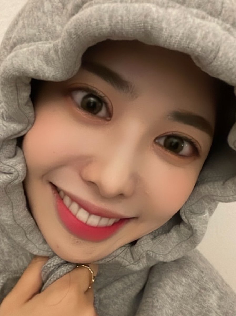 witcherspic's tweet photo. 211104 saebom [via twitter]
#위쳐스 #새봄 https://t.co/yidniIj477