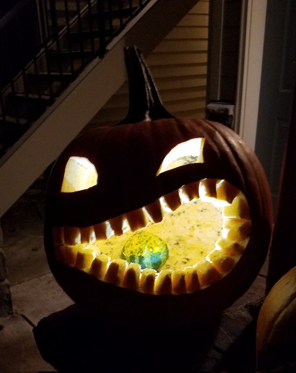 garrett_rudolph's tweet photo. A little late, but happy Halloween.
#Halloween #pumpkincarving #jackolantern #longoctober #pumpkinseason https://t.co/eV9xC9G6sN