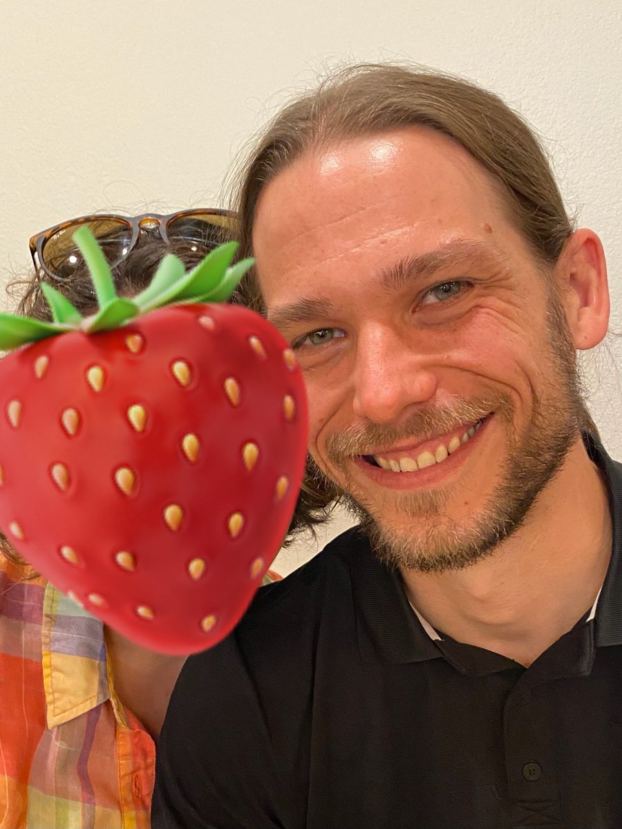 citrris's tweet image. Ok Twitter fam. This guy has given so much to you, his friends, his community, &amp;amp; now's ur chance to give back. Help @eXtineFamFoods go viral! 100 new followers by Nov 19 (currently at 148) and I'll show my face! That's right! You heard me. For the love of Jeff, go make it happen!