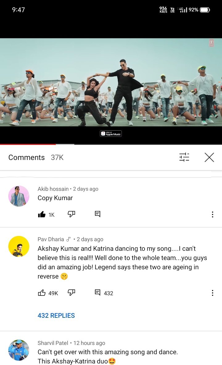 ArifHos08138076's tweet photo. Copy Kumar 😂
@amaan0409
@JoySRKian_2
@istormbreaker__
#copykumar https://t.co/VbdVD6ILkS