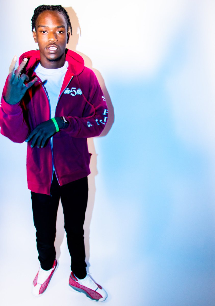 LilTyrell1's tweet photo. https://t.co/RZmuuTvO0h