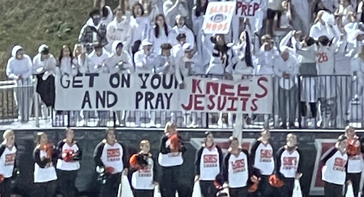 Prep_Football's tweet photo. We did #AMDG #HailFairfield #cthsfb https://t.co/zuGJMn0rv3