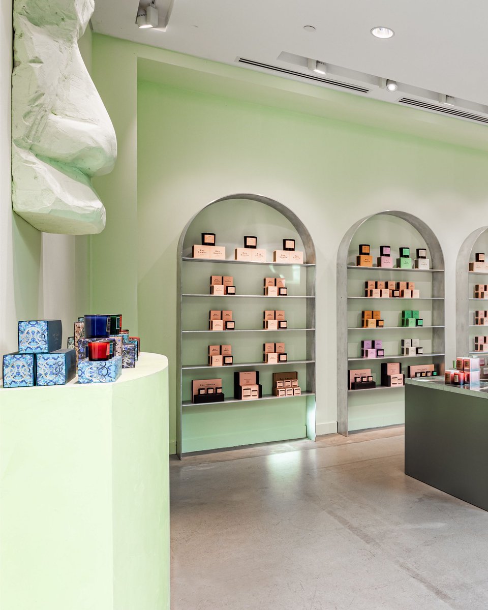 Boy Smells tweet media