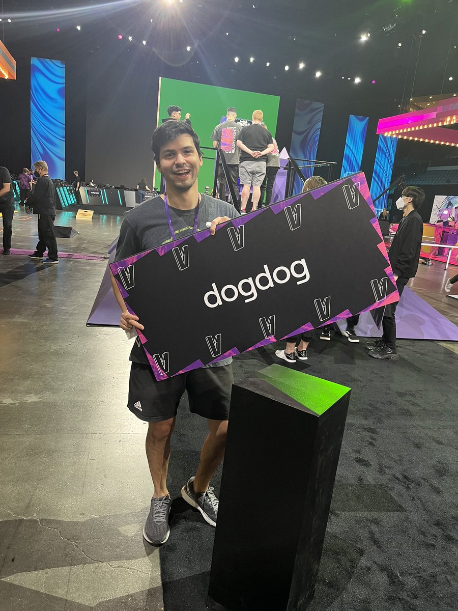 David Caero tweet media