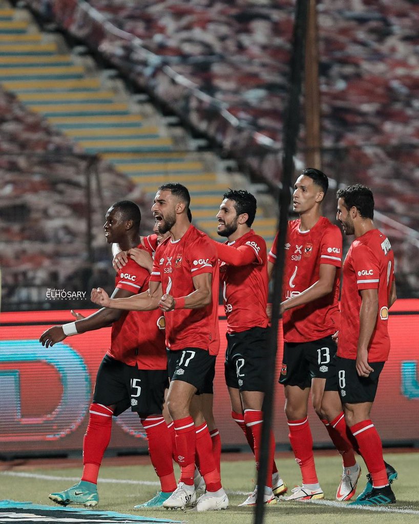 amrelsolia's tweet photo. Cairo is Red🔴🦅💪 https://t.co/qYeykhYR16