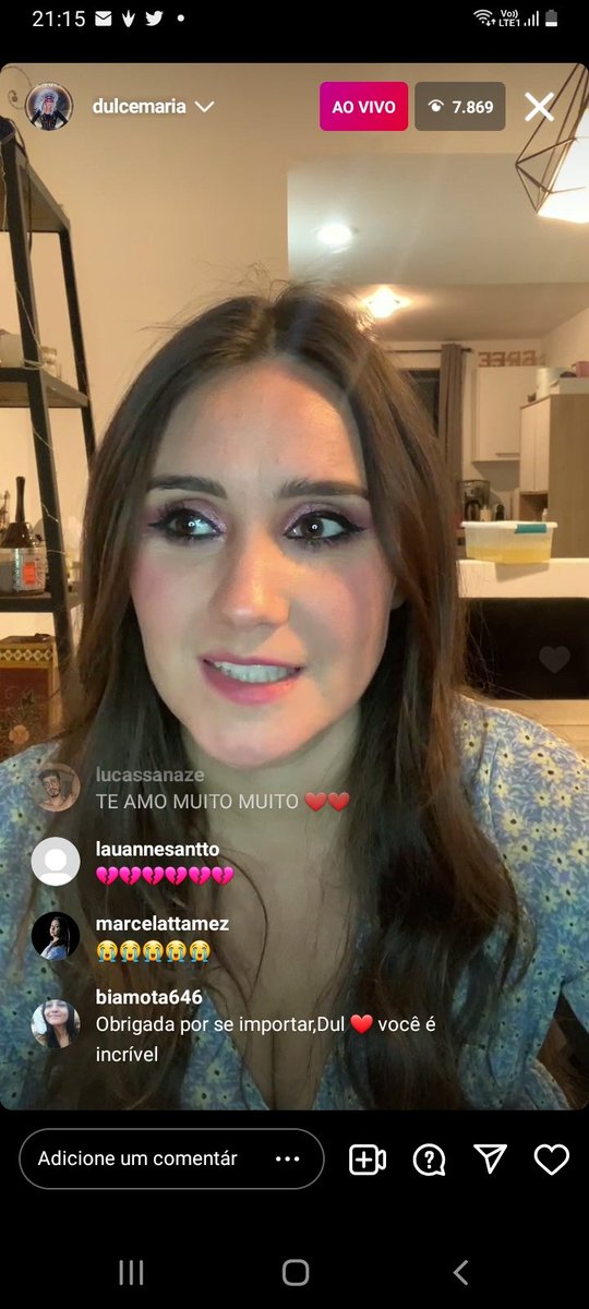 dulcemariainfo's tweet photo. Dulce María acaba de informar em live no Instagram que ela e Marília Mendonça tinham um projeto juntas a ser lançado e que as vozes já estavam gravadas. Estamos sem chão!😭💔 https://t.co/4EuclPgQug